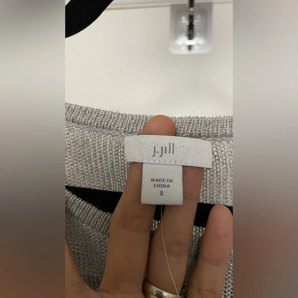 NWT J. Jill Gray Stripe Knit Sweater Size Small - Picture 8 of 10